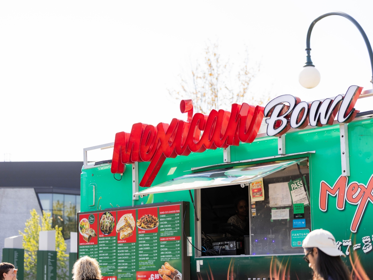 A food truck called "Mexican Bowl"